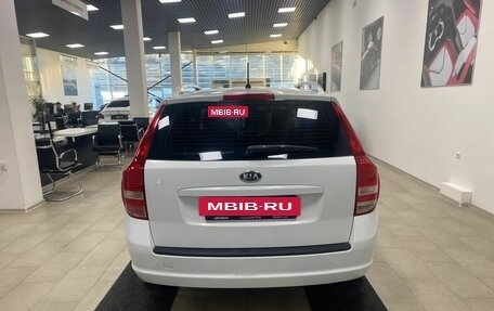KIA cee'd I рестайлинг, 2010 год, 646 000 рублей, 6 фотография