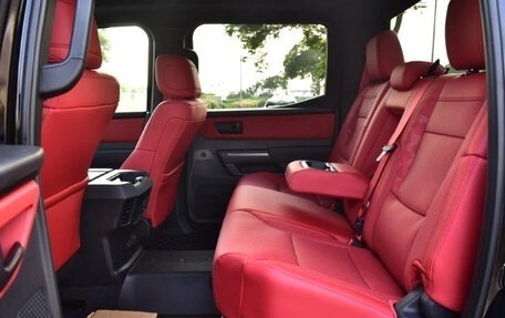 Toyota Tundra, 2025 год, 11 200 469 рублей, 15 фотография