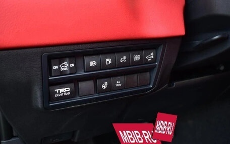 Toyota Tundra, 2025 год, 11 200 469 рублей, 23 фотография