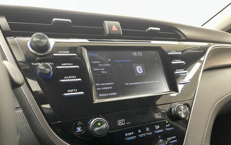 Toyota Camry, 2019 год, 2 519 000 рублей, 14 фотография