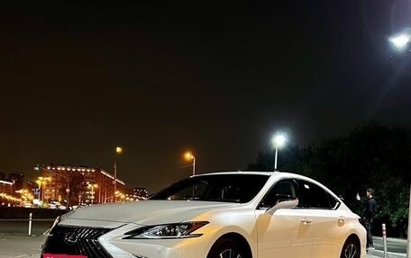 Lexus ES VII, 2022 год, 5 000 000 рублей, 2 фотография