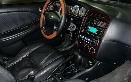 Toyota Avensis III рестайлинг, 2001 год, 185 000 рублей, 6 фотография