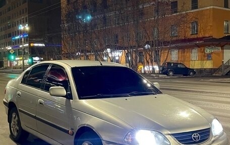 Toyota Avensis III рестайлинг, 2001 год, 185 000 рублей, 2 фотография