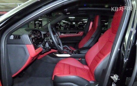 Porsche Cayenne III, 2024 год, 15 000 000 рублей, 7 фотография