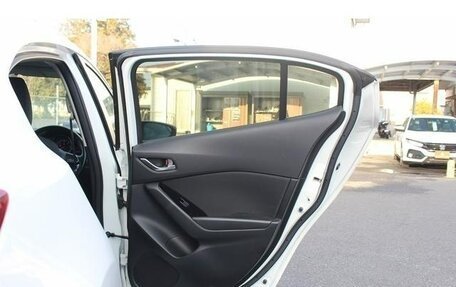 Mazda Axela, 2018 год, 1 028 000 рублей, 19 фотография