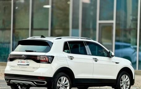 Volkswagen T-Cross I, 2021 год, 1 380 300 рублей, 5 фотография