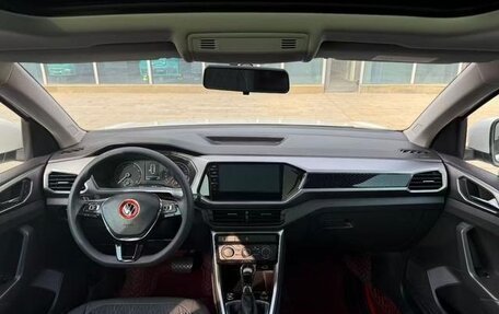 Volkswagen T-Cross I, 2021 год, 1 380 300 рублей, 7 фотография