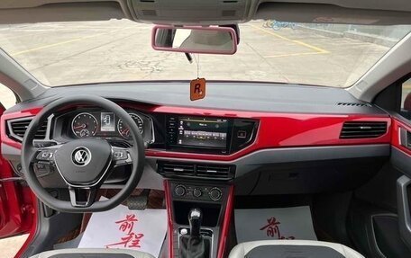 Volkswagen Polo, 2021 год, 1 100 000 рублей, 14 фотография