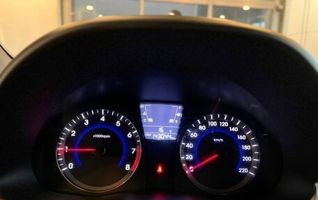 Hyundai Solaris II рестайлинг, 2013 год, 760 000 рублей, 11 фотография