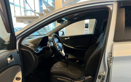 Hyundai Solaris II рестайлинг, 2013 год, 760 000 рублей, 16 фотография