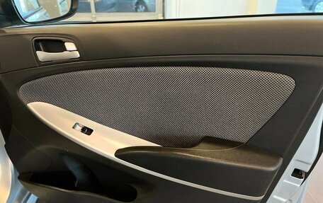 Hyundai Solaris II рестайлинг, 2013 год, 760 000 рублей, 25 фотография