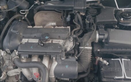 Volvo S40 II, 2004 год, 230 000 рублей, 3 фотография