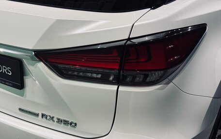 Lexus RX IV рестайлинг, 2020 год, 6 290 000 рублей, 8 фотография