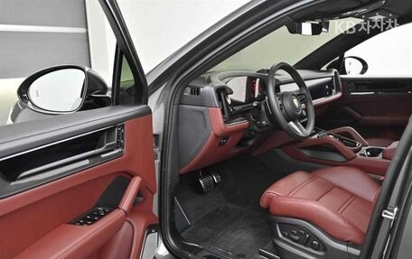 Porsche Cayenne III, 2025 год, 21 000 000 рублей, 8 фотография