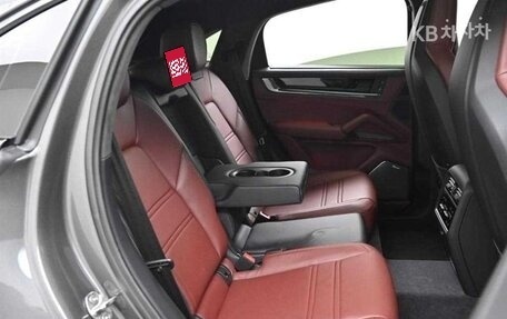 Porsche Cayenne III, 2025 год, 21 000 000 рублей, 9 фотография