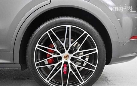 Porsche Cayenne III, 2025 год, 21 000 000 рублей, 5 фотография