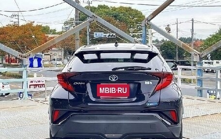 Toyota C-HR I рестайлинг, 2021 год, 1 743 000 рублей, 3 фотография