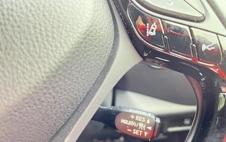 Toyota C-HR I рестайлинг, 2021 год, 1 743 000 рублей, 27 фотография