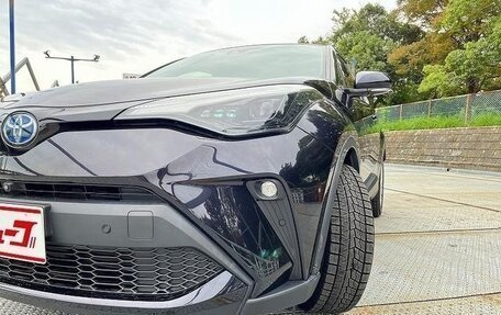 Toyota C-HR I рестайлинг, 2021 год, 1 743 000 рублей, 31 фотография