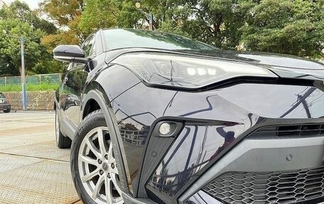 Toyota C-HR I рестайлинг, 2021 год, 1 743 000 рублей, 30 фотография