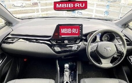 Toyota C-HR I рестайлинг, 2021 год, 1 743 000 рублей, 32 фотография