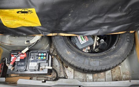 Volvo S80 II рестайлинг 2, 2001 год, 470 000 рублей, 10 фотография