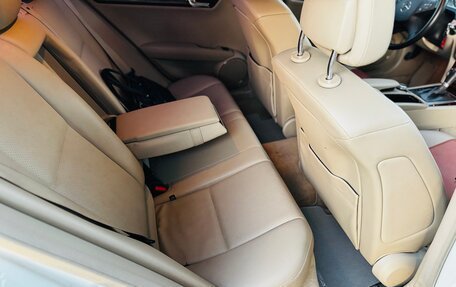 Mercedes-Benz C-Класс, 2010 год, 1 115 000 рублей, 25 фотография