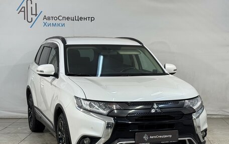Mitsubishi Outlander III рестайлинг 3, 2021 год, 2 799 800 рублей, 13 фотография