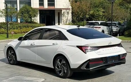 Hyundai Elantra, 2025 год, 2 100 000 рублей, 6 фотография