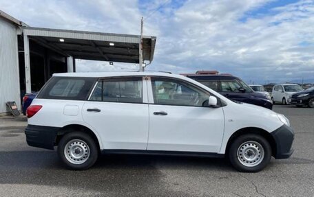 Nissan AD III, 2022 год, 1 100 000 рублей, 3 фотография