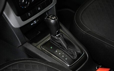 Skoda Yeti I рестайлинг, 2017 год, 1 600 000 рублей, 25 фотография