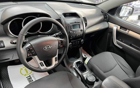 KIA Sorento II рестайлинг, 2011 год, 1 295 000 рублей, 9 фотография