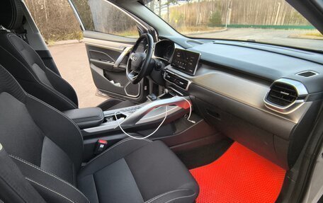 Geely Coolray I, 2022 год, 1 750 000 рублей, 4 фотография