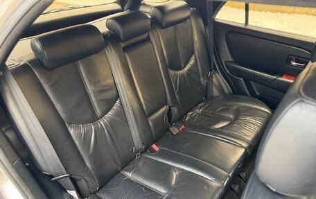 Lexus RX IV рестайлинг, 2000 год, 888 888 рублей, 15 фотография