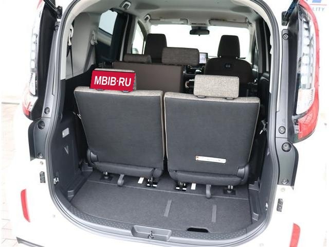 Toyota Sienta II, 2022 год, 1 196 636 рублей, 13 фотография