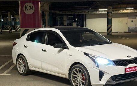 KIA Rio IV, 2021 год, 1 200 000 рублей, 1 фотография
