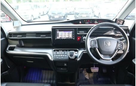 Honda Stepwgn IV, 2021 год, 2 030 665 рублей, 7 фотография