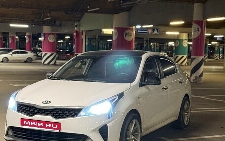 KIA Rio IV, 2021 год, 1 200 000 рублей, 2 фотография