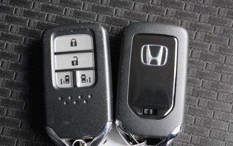 Honda Stepwgn IV, 2021 год, 2 090 000 рублей, 24 фотография