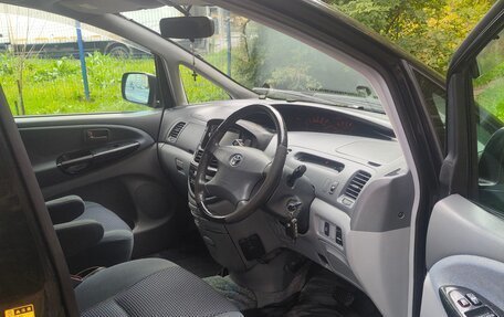 Toyota Estima III рестайлинг -2, 2002 год, 920 000 рублей, 9 фотография