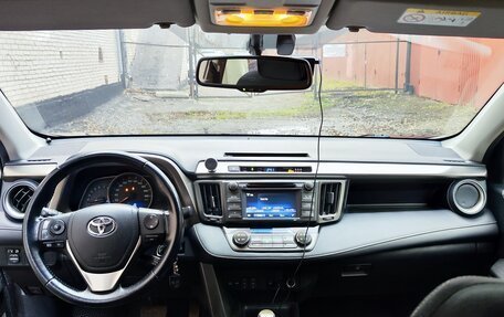 Toyota RAV4, 2014 год, 2 050 000 рублей, 15 фотография