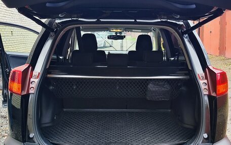 Toyota RAV4, 2014 год, 2 050 000 рублей, 11 фотография