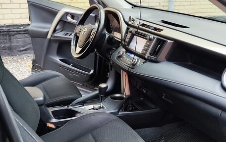 Toyota RAV4, 2014 год, 2 050 000 рублей, 22 фотография