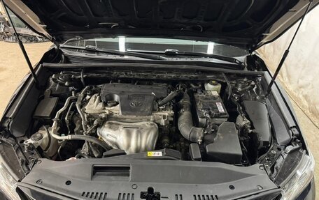 Toyota Camry, 2019 год, 2 500 000 рублей, 4 фотография