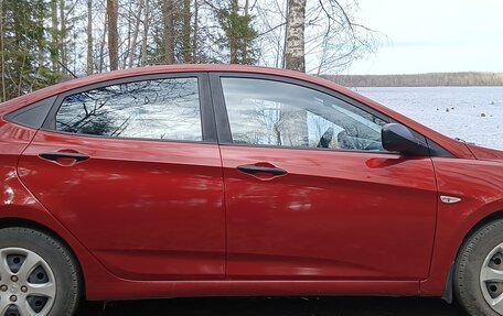 Hyundai Solaris II рестайлинг, 2012 год, 690 000 рублей, 6 фотография