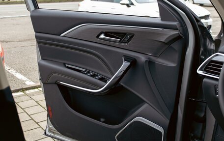 FAW Bestune T77, 2024 год, 2 095 000 рублей, 12 фотография