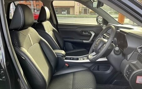 Daihatsu Rocky, 2021 год, 1 290 000 рублей, 10 фотография