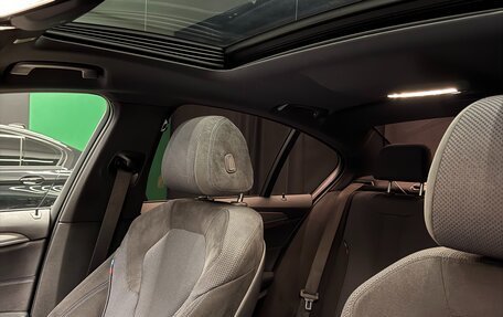 BMW 5 серия, 2017 год, 4 100 000 рублей, 25 фотография