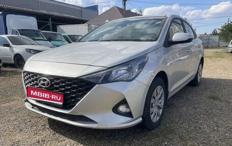 Hyundai Solaris II рестайлинг, 2021 год, 1 381 560 рублей, 1 фотография