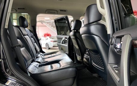 Toyota Land Cruiser 200, 2012 год, 3 800 000 рублей, 17 фотография